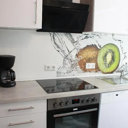 Muelheim Heissen Mit Grossem Balkon *