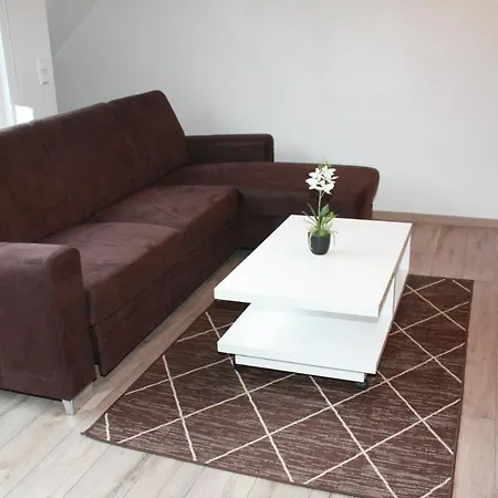 Апартаменты Muelheim Heissen Mit Grossem Balkon Мильгейм-на-Руре