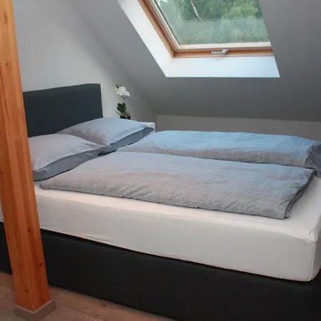 Апартаменты Muelheim Heissen Mit Grossem Balkon Мильгейм-на-Руре