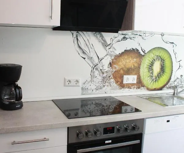 Muelheim Heissen Mit Grossem Balkon *