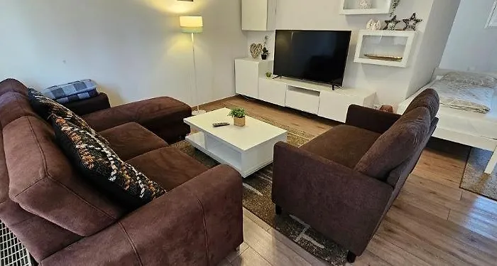 Muelheim Heissen Mit Grossem Balkon Lejlighed Mülheim an der Ruhr